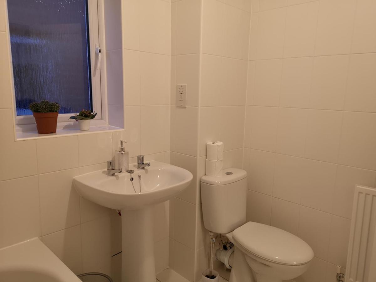Ferienwohnung Nightingale Gardens - 4 Bed Detached House - Manchester Exterior foto